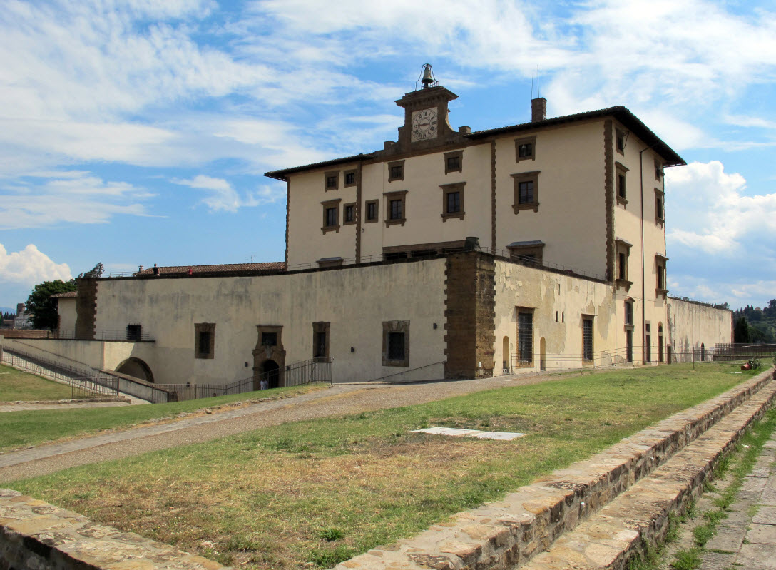 Rocca di Belvedere, Italy